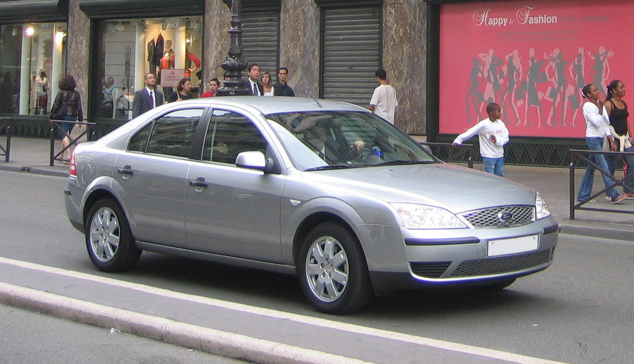 Ford Mondeo 2 26